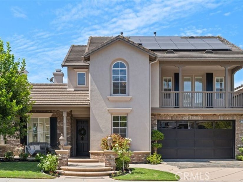 27 Running Brook, Laguna Hills CA 92679
