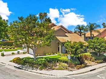 6041 E Queens Drive