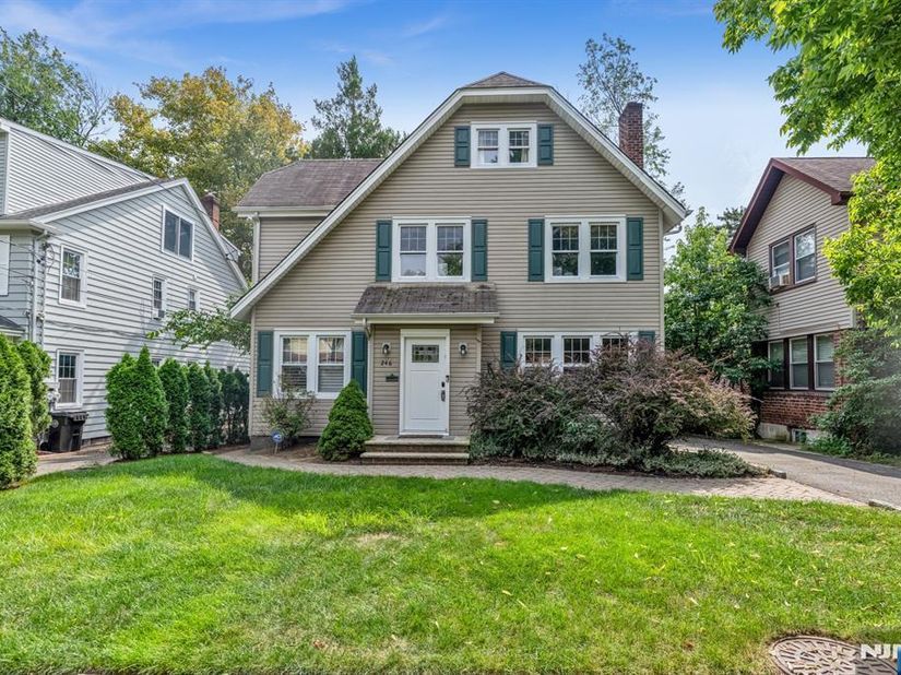246 W Hudson Avenue, Englewood NJ 07631