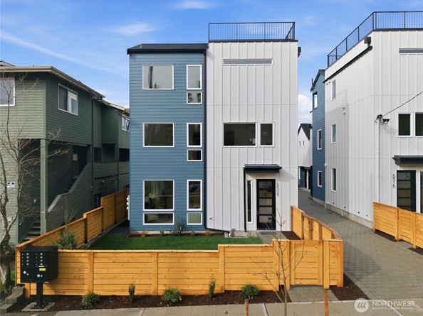 6509 19th Avenue NW, Seattle WA 98117