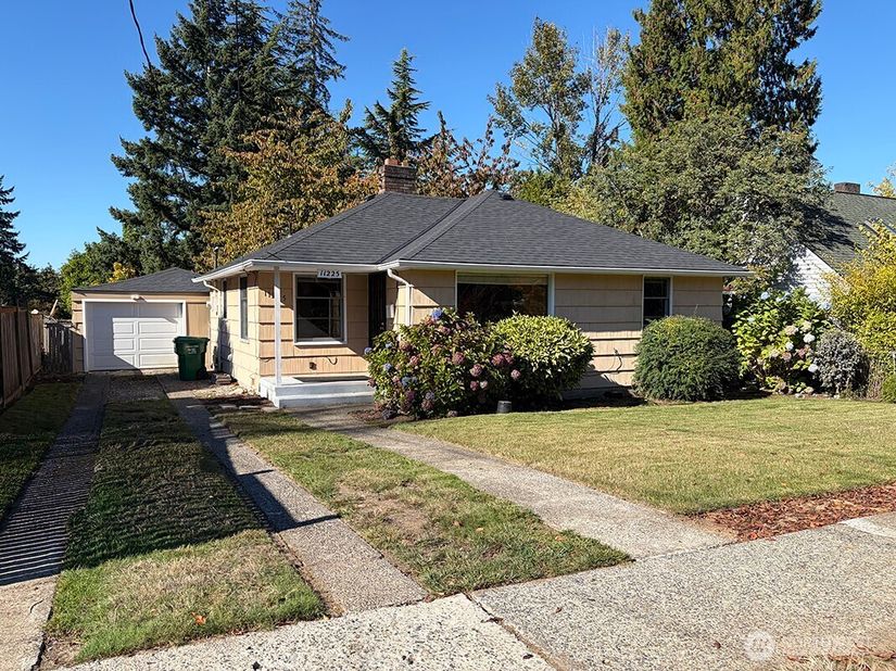 11225 Woodley Avenue S, Seattle WA 98178