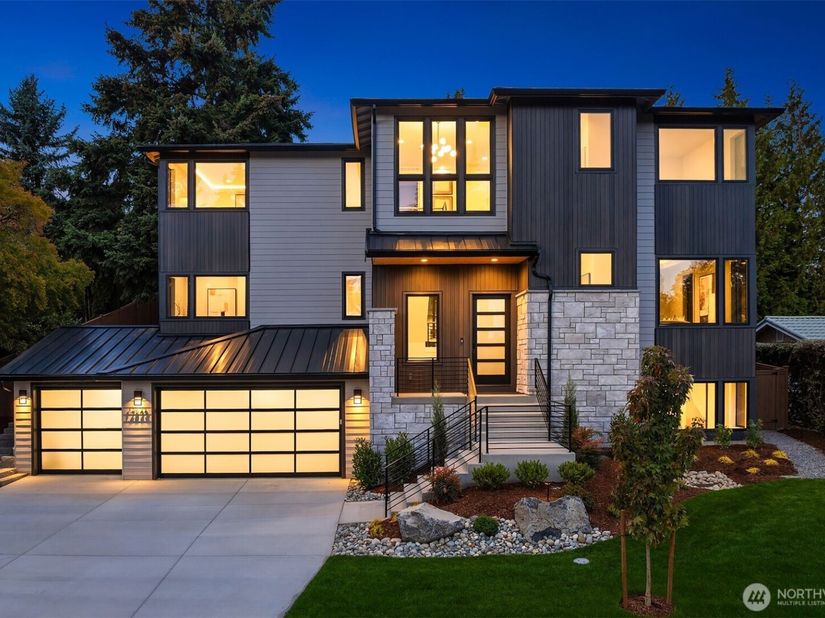 12622 SE 27th Street, Bellevue WA 98005