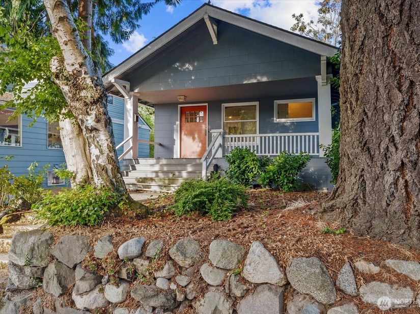 6533 5th Avenue NW, Seattle WA 98117