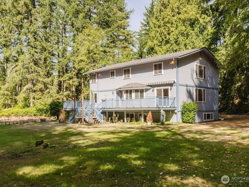 9531 Brandywine Lane SE, Olalla WA 98359