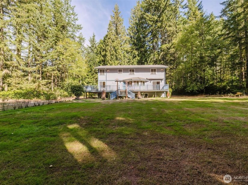 9531 Brandywine Lane SE, Olalla WA 98359