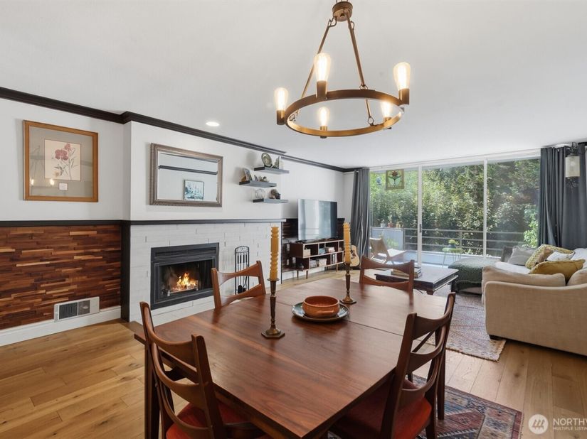 17001 Inglewood Road NE N208, Kenmore WA 98028