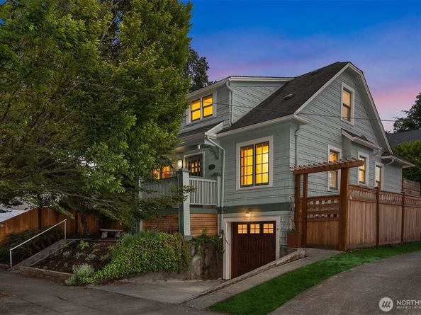 207 25th Avenue, Seattle WA 98122