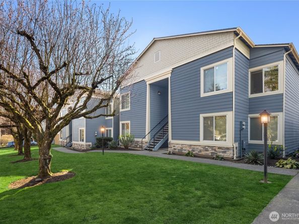 11901 93rd Avenue NE B205, Kirkland WA 98034