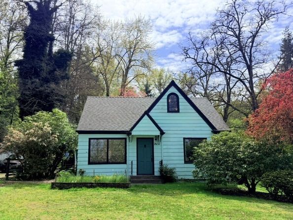 7637 NE 165th Street, Kenmore WA 98028