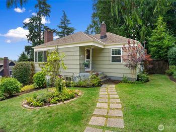 1529 NE 94th Street