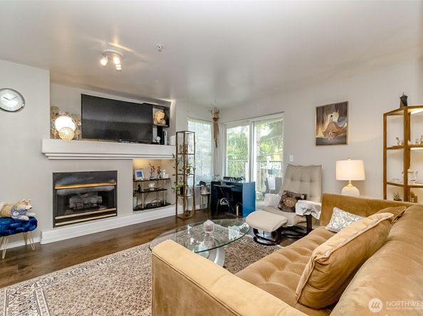 12403 4th Avenue W 1201, Everett WA 98204