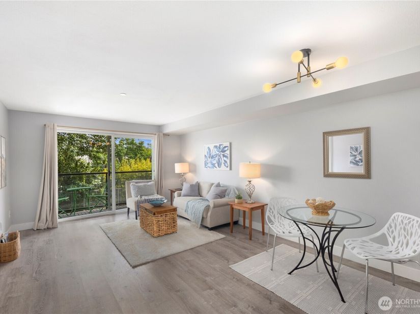 3022 SW Bradford St 2, Seattle WA 98126