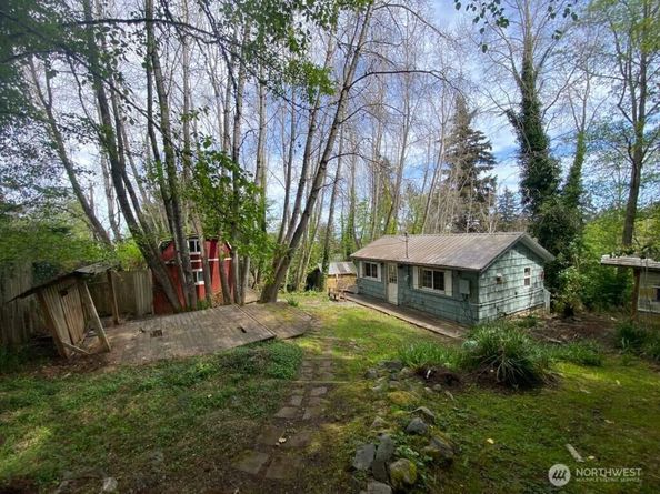 11420 103rd Avenue SW, Vashon WA 98070