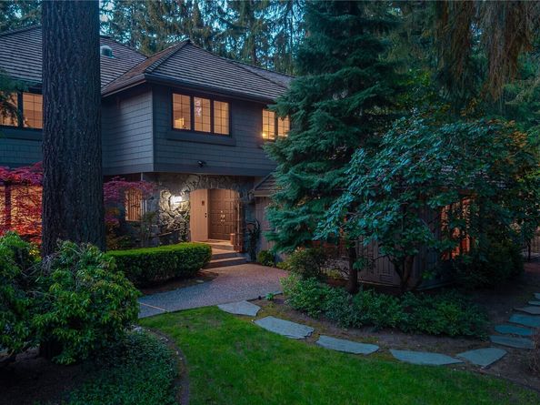 11726 NE 41st Street, Kirkland WA 98033