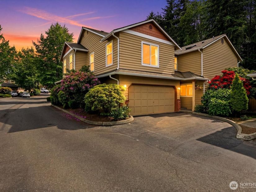 5730 14th Drive W B, Everett WA 98203