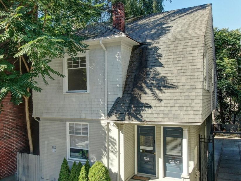1625 Belmont Avenue, Seattle WA 98122