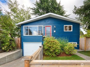 6842 25th Avenue NE