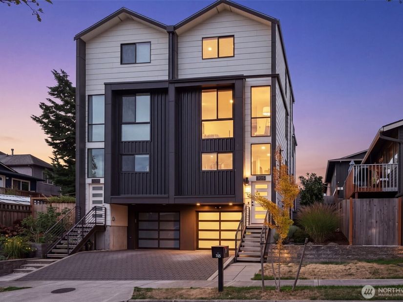 705 20th Place S A, Seattle WA 98144