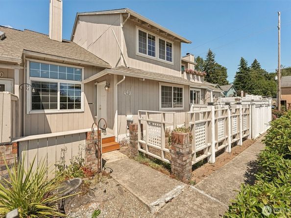 442 E 31st Street D3, Bremerton WA 98310