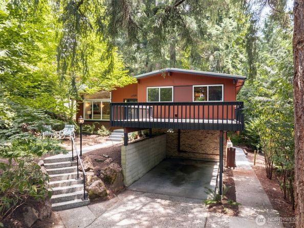 11706 36th Avenue NE, Seattle WA 98125
