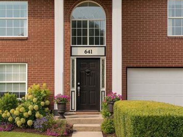 641  Lemon Drive , Arlington Texas 76018