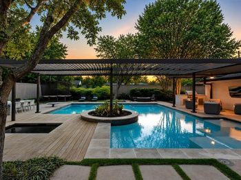 4418  Crooked Lane 