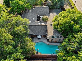 6517  Briarmeade Drive 