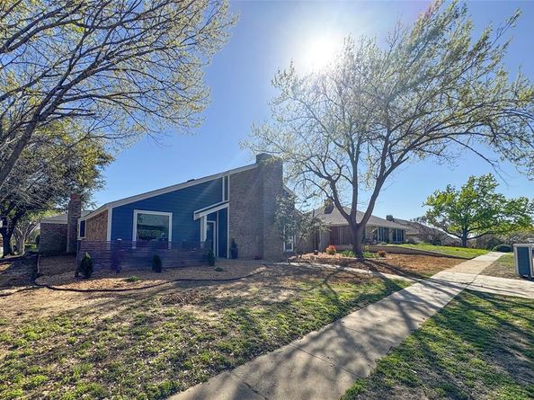 1129  Yorkshire Drive , Carrollton Texas 75007
