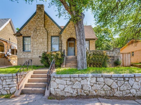 708  Blaylock Drive , Dallas Texas 75203