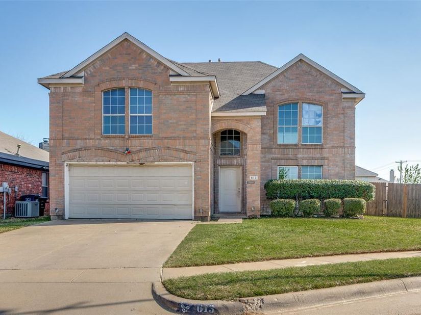 613  Prairie Gulch Drive , Fort Worth Texas 76140