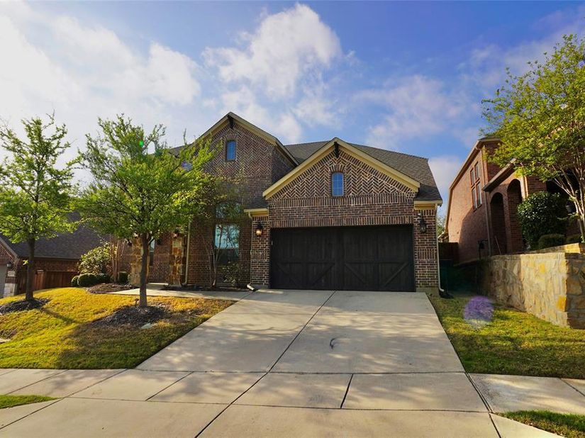 1013  Indian Grass Lane , Northlake Texas 76226