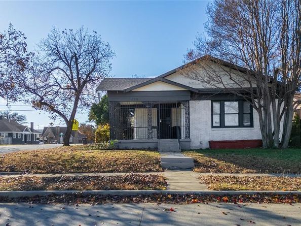 820  Marion Avenue , Fort Worth Texas 76104