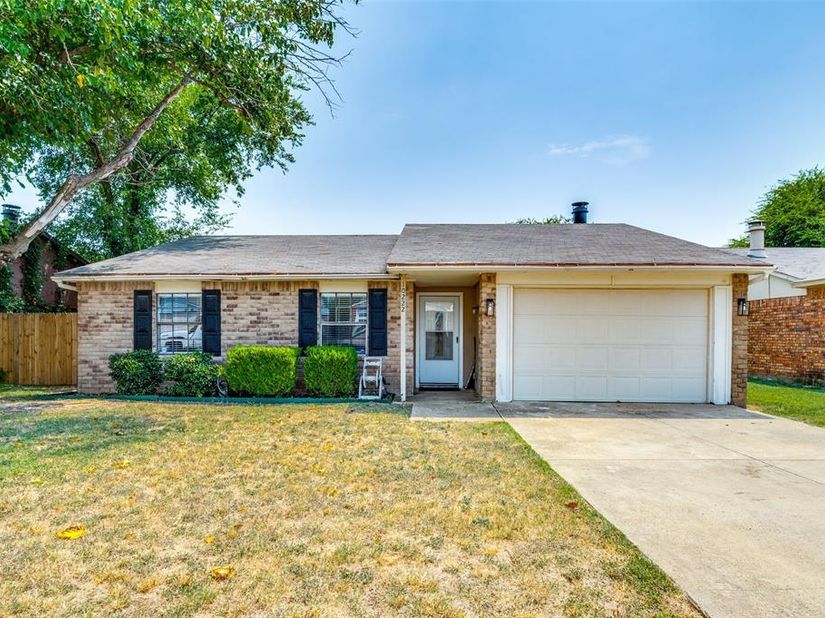 10222  Red Maple Drive , Dallas Texas 75249