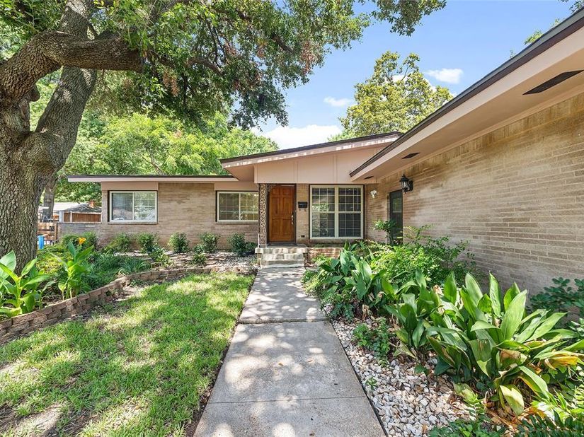 7329  Edgerton Drive , Dallas Texas 75231
