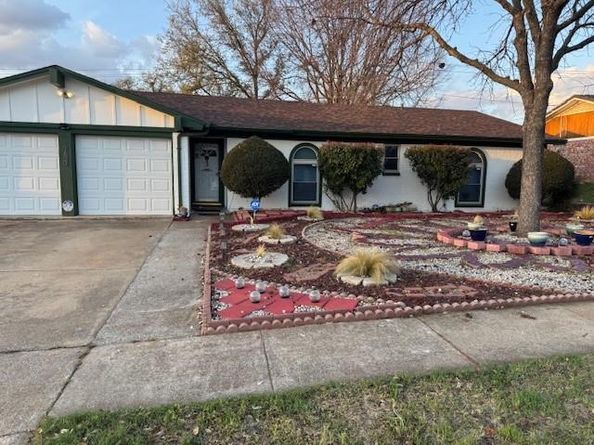 1825 Schumac, Bedford Texas 76022