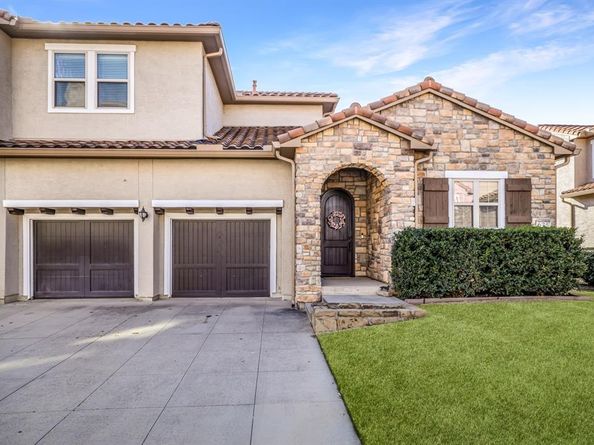 635  Via Ravello  , Irving Texas 75039