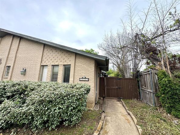 13357  KIT Lane , Dallas Texas 75240