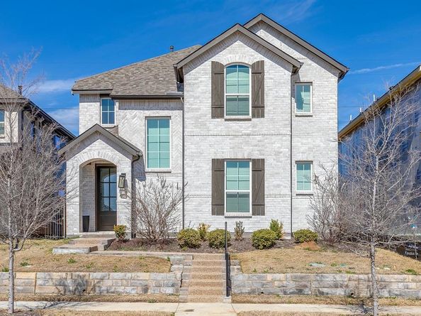 925  Carnation Drive , Crowley Texas 76036