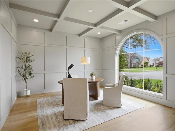5043  Linnet Lane , Dallas Texas 75209