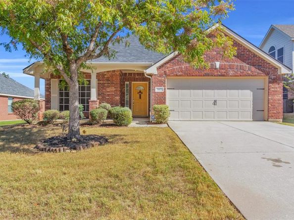 517  Highmoor Court , Oak Point Texas 75068
