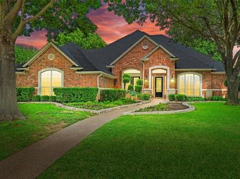 912  Walnut Falls Circle 