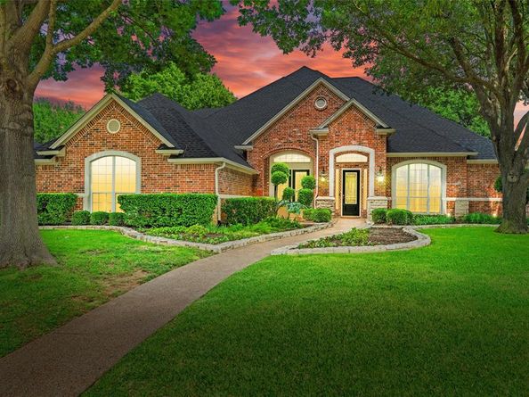 912  Walnut Falls Circle , Mansfield Texas 76063