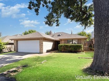 5905  Sterling Green Trail 