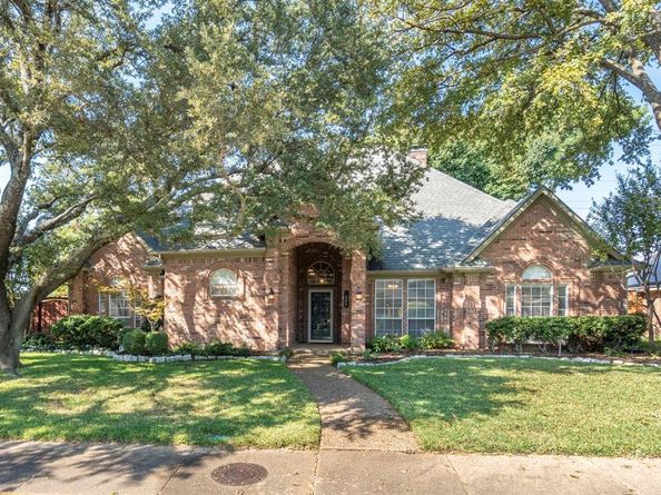 7201  Briarnoll Drive , Dallas Texas 75252
