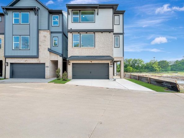 5829  Water Bridge Lane , Fort Worth Texas 76109