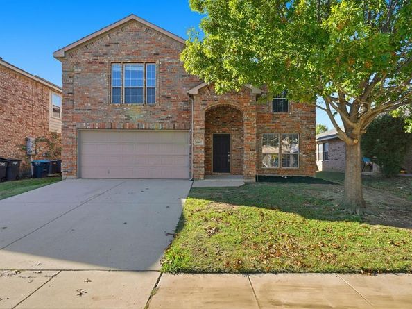 10405  Hideaway Trail , Fort Worth Texas 76131