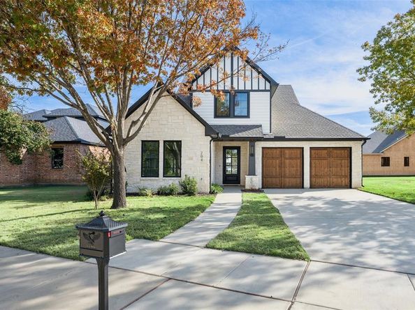 204  Pecan Street , Roanoke Texas 76262