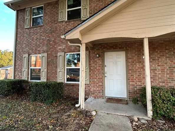 3939 N Garland Avenue  2, Garland Texas 75040