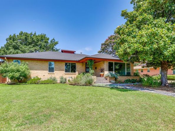 1839  Shelmire Drive , Dallas Texas 75224