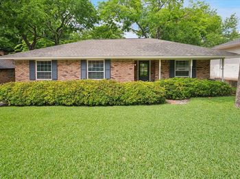 10025  Lanshire Drive 